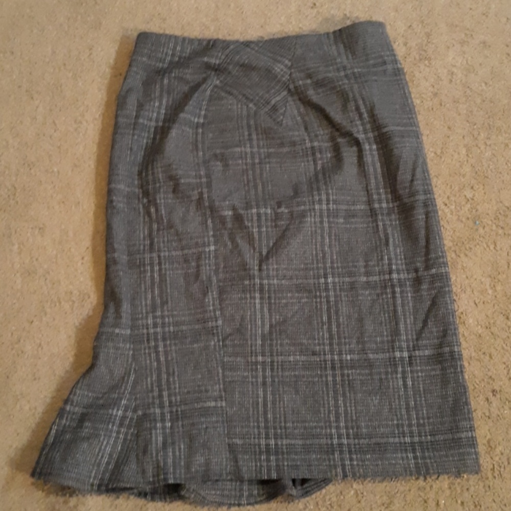 Pencil skirt